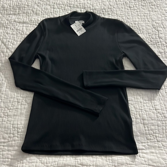 NWT J. Crew Ribbed Knitted Mock Top Black - Picture 4 of 6